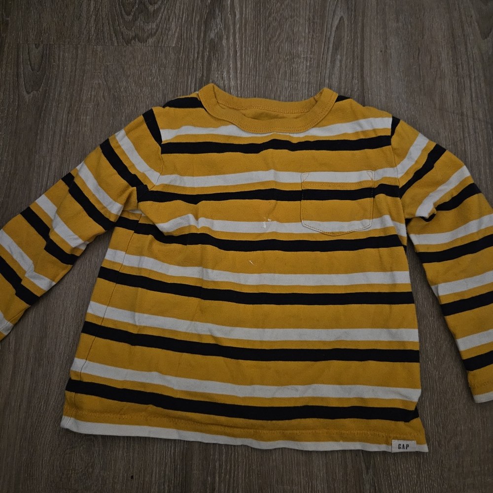 GAP Yellow and Black Long Sleeve Tee Bold Stripes